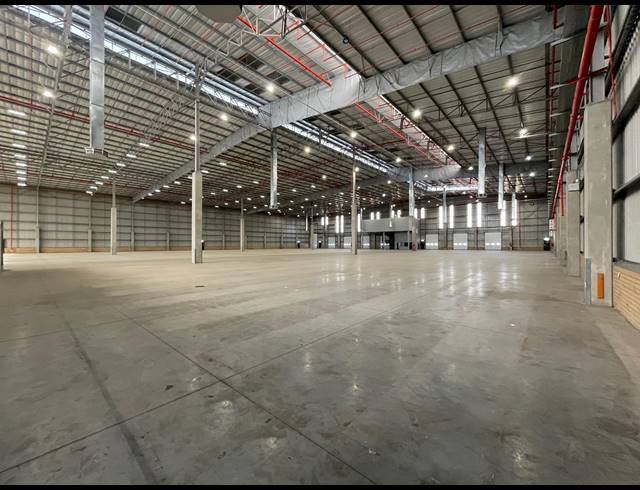 8,513M² WAREHOUSE TO LET IN WATERFALL